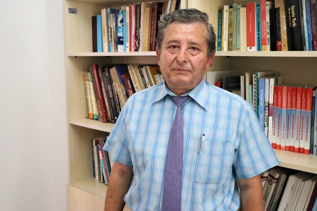 Isparta Firdevs Bey Bedesteni mimarisiyle dikkat çekiyor