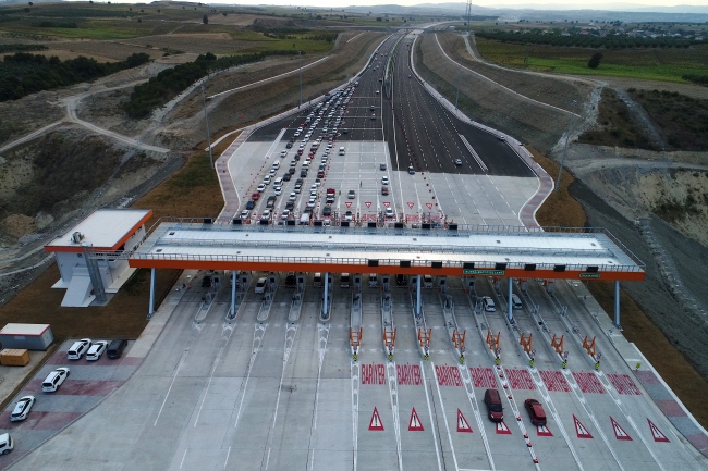 İstanbul-İzmir Otoyolu bayram trafiğini rahatlattı