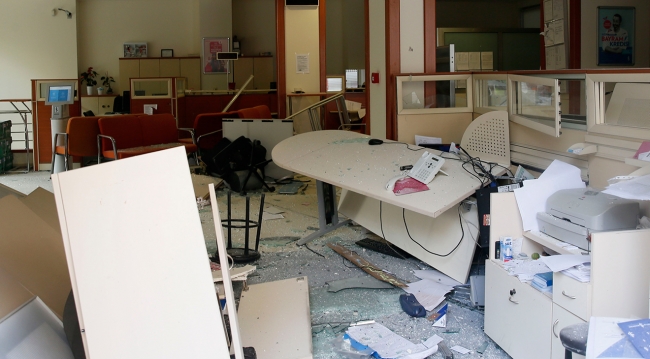 Bakırköy'de dükkanda patlama