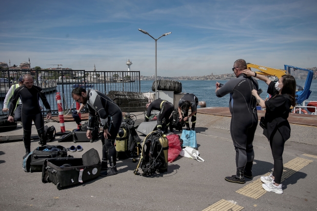 Boğaz'dan motosiklet bile çıktı