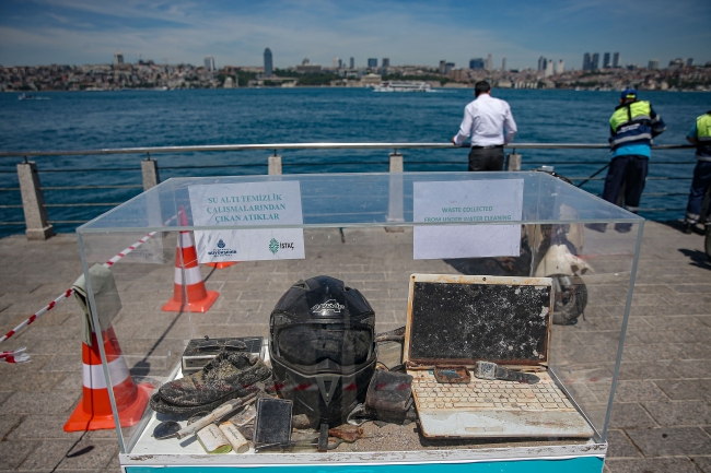 Boğaz'dan motosiklet bile çıktı