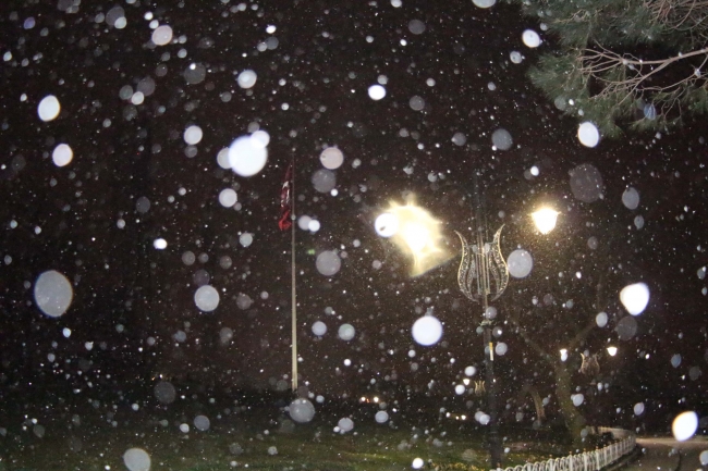 İstanbul beyaza büründü