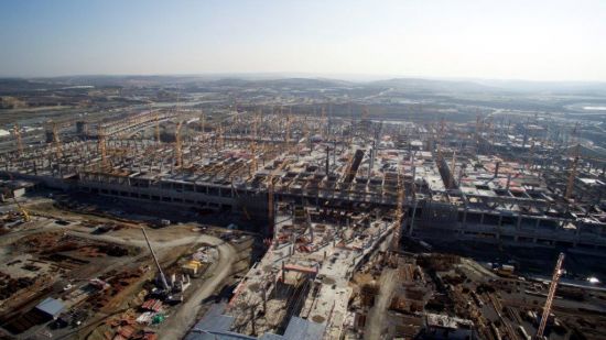 İstanbul'daki yeni havalimanı ödüle doymuyor