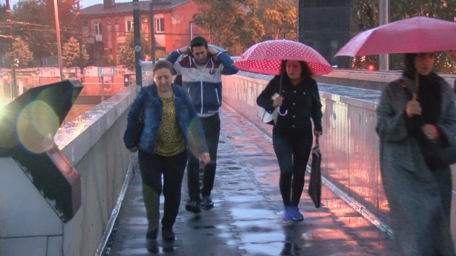 İstanbul'da beklenen yağış başladı