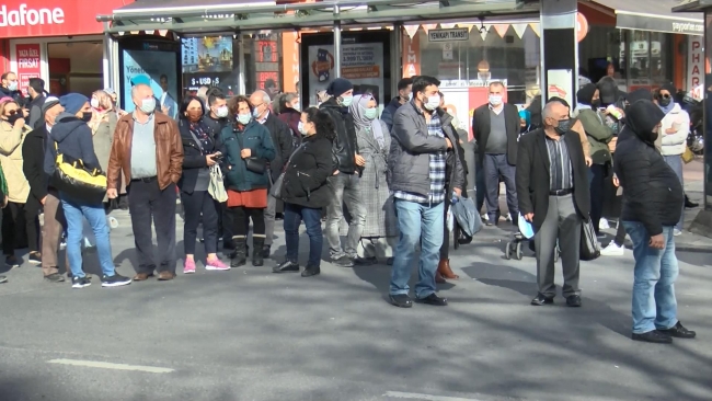 İstanbul'da kısıtlama öncesi trafik yoğunluğu