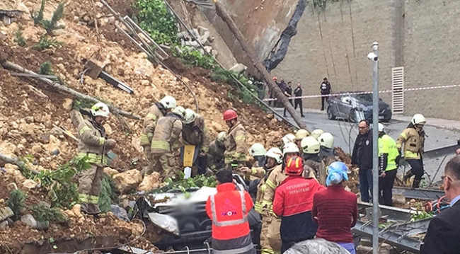 İstanbul Başakşehir'de istinat duvarı çöktü