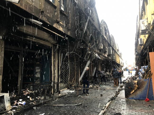 İSTOÇ'ta yangın: 4 iş yeri kullanılmaz hale geldi