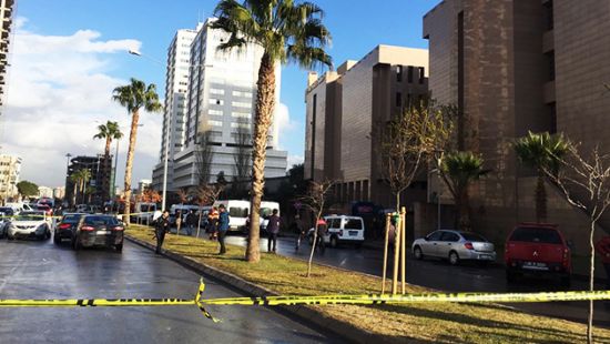 İzmir'de terör saldırısı