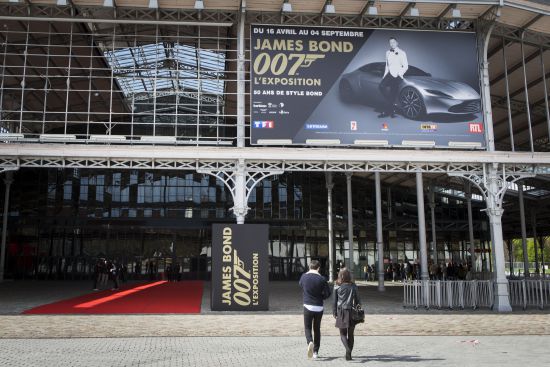'James Bond' sergisi açıldı