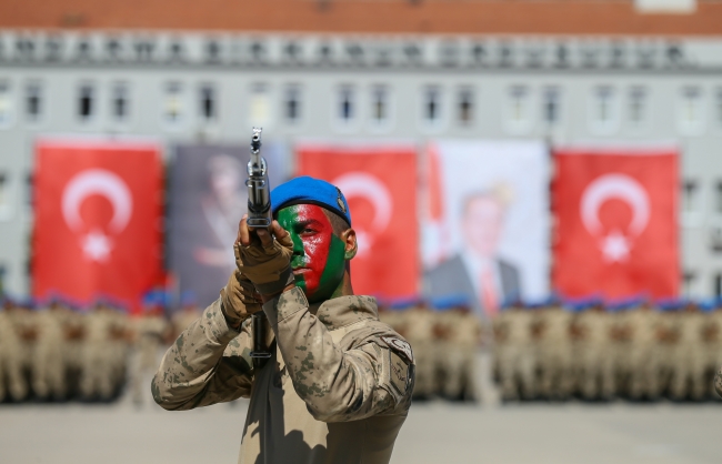 Jandarma okulu yeni mezunlarını verdi