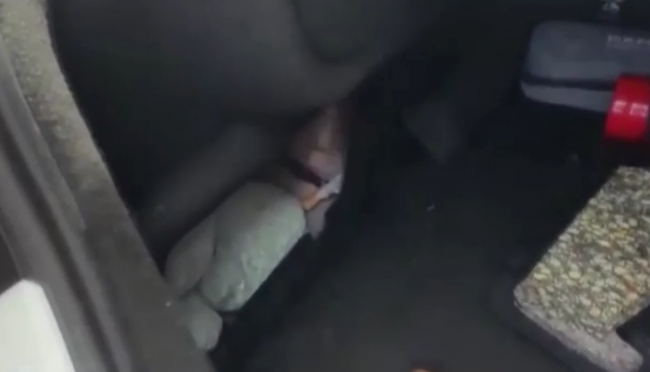 Zehir tacirleri otomobil bagajına özel bölme yapmışlar