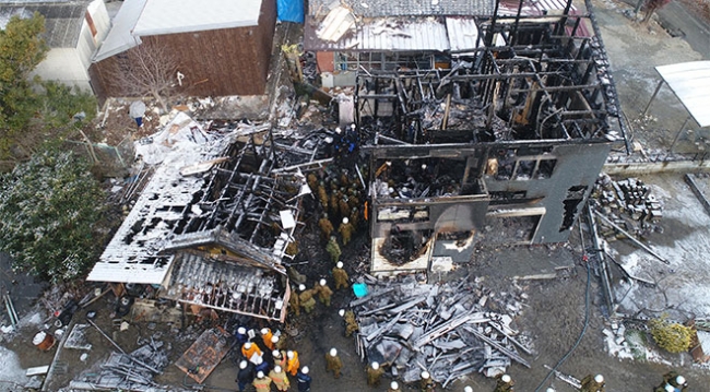 Japonya'da düşen askeri helikopterin pilotuna ulaşıldı