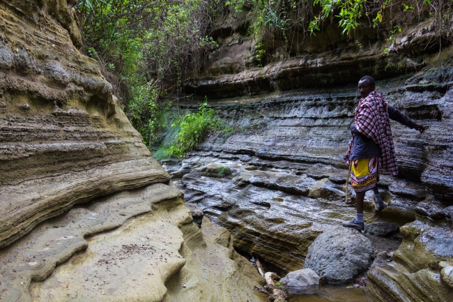 'Cehennem Kapısı' lav koridorlarıyla büyülüyor