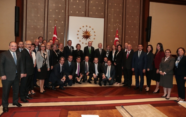Cumhurbaşkanı Erdoğan ABD'li şirketlerin Türkiye temsilcileriyle buluştu