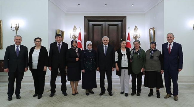 Başbakan Binali Yıldırım, girişimci kadınları kabul etti