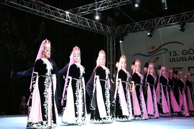 Uluslararası 13. Kafkas Kültür ve Sanat Festivali yapıldı