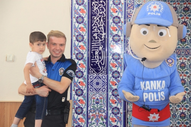 Hakkari polisi "Kanka" çocukları bilgilendirdi