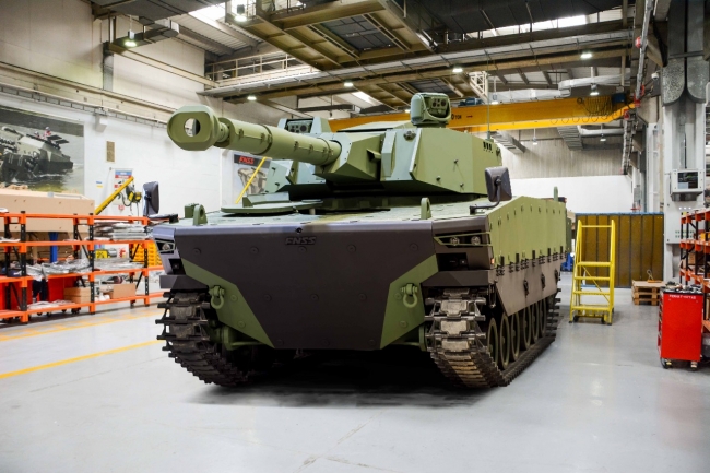 13. Uluslararası Savunma Sanayii Fuarı'na yerli ürünler damga vurdu