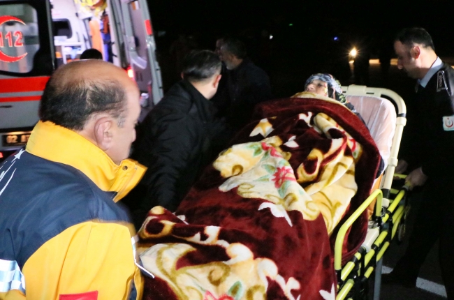 Yaşlı kadın Skorsky ile hastaneye kaldırıldı