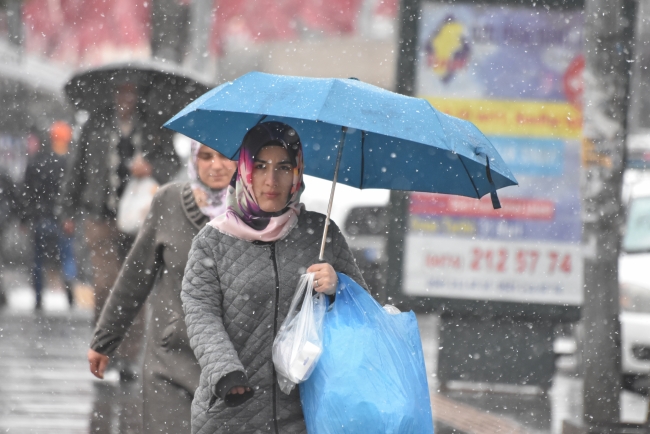 Nisan ayında kar sürprizi
