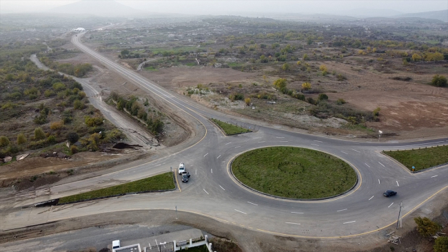 Karabağ, bir yılda modern projelerin şantiye alanına dönüştü