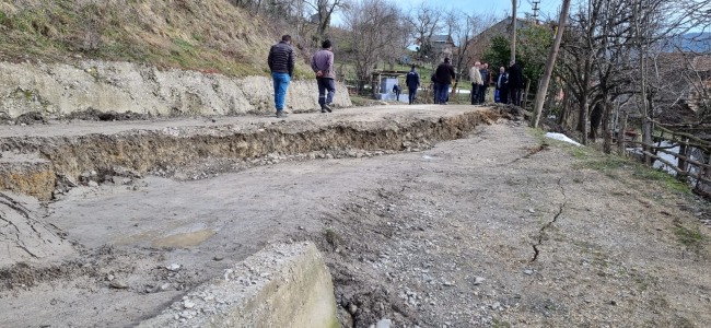 Karabük'te heyelan: 17 ev tedbir amaçlı boşaltıldı