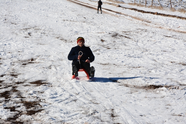 Doğu Anadolu'da her yer buz tuttu
