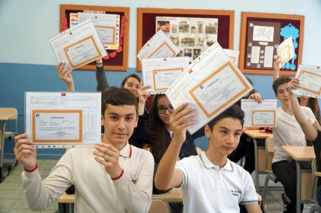 18 milyon öğrencinin karne günü