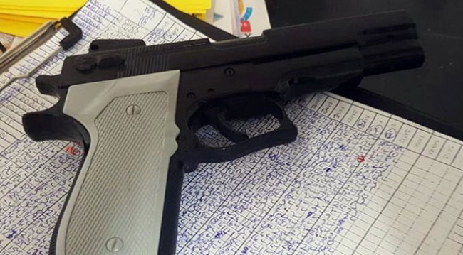 Adana'da oyuncak tabancayla gasp