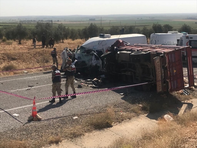Gaziantep’te trafik kazası: 8 ölü, 18 yaralı