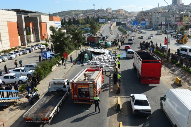 Şanlıurfa'da zincirleme kaza: 5 yaralı