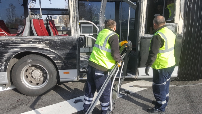İstanbul'da metrobüs kazası
