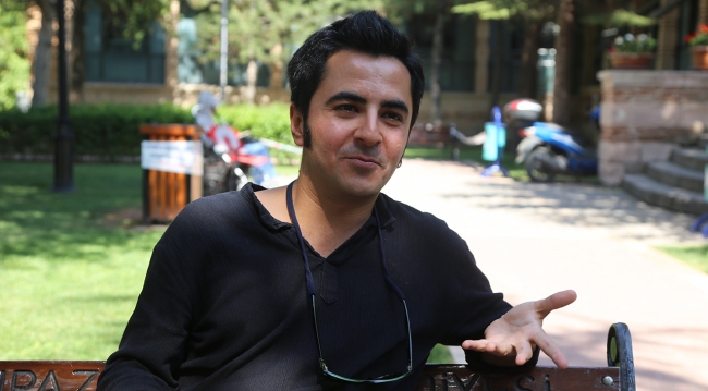 Şehrin sokaklarını "lilliput"lar tanıtıyor