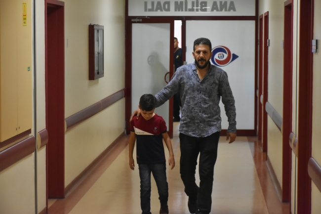 Suriyeli Abdülmuin ailesine kavuştu