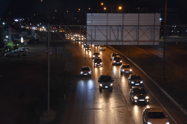 Tatilciler dönüş yolunda