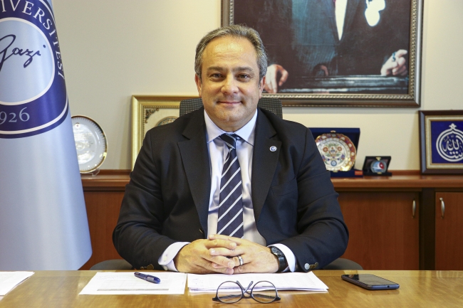 Toplum Bilimleri Kurulu Üyesi İlhan: Kısıtlamalar 15 Şubat sonrası kaldırılabilir