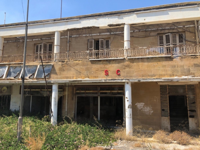 Kapalı Maraş 45 yıl sonra basına açıldı