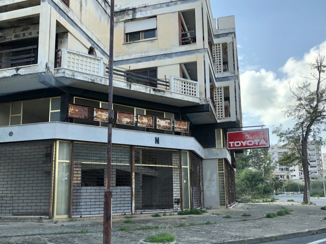 Kapalı Maraş 45 yıl sonra basına açıldı