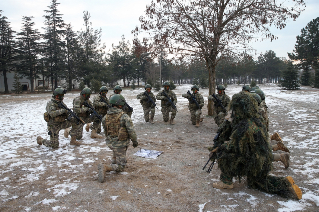 'Dağların aslanları' dosta güven, düşmana korku veriyor