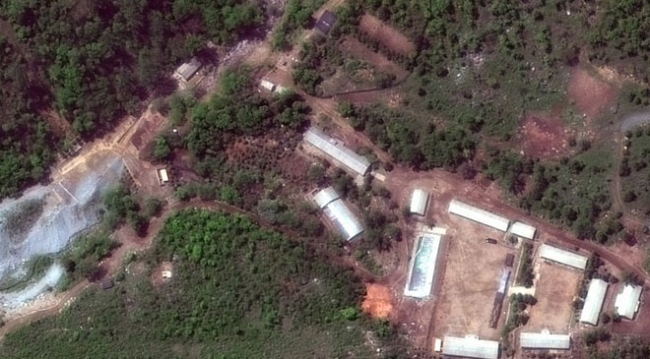 Kuzey Kore nükleer deneme sahasını imha ediyor