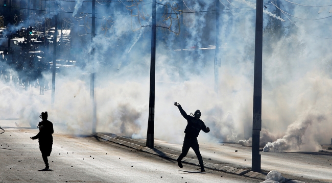 Gazze'deki gösterilerde 2 Filistinli hayatını kaybetti