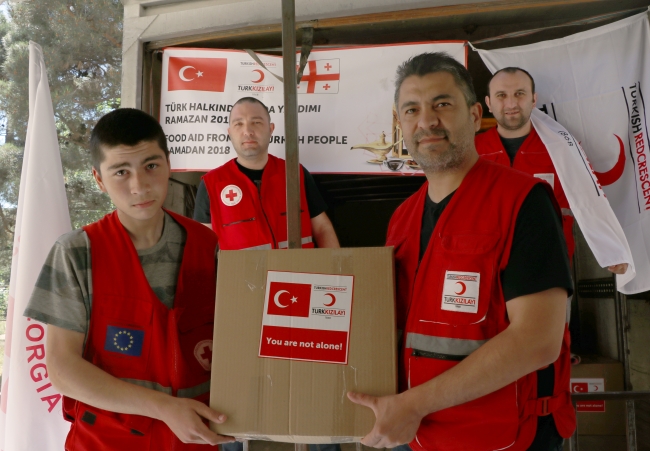 Kızılay 150 yıldır muhtaçlara yardım elini uzatmaya devam ediyor