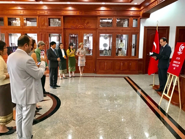 Dünyanın dört bir yanında 15 Temmuz şehitleri anıldı