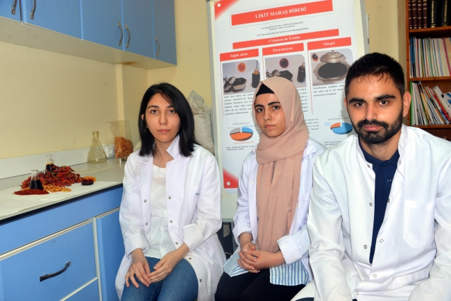 Öğrenciler Likit Maraş biberi ürettiler