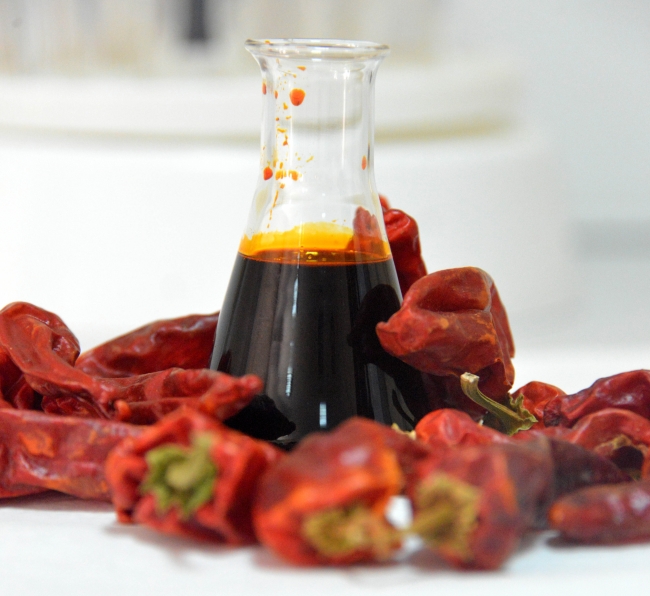 Öğrenciler Likit Maraş biberi ürettiler