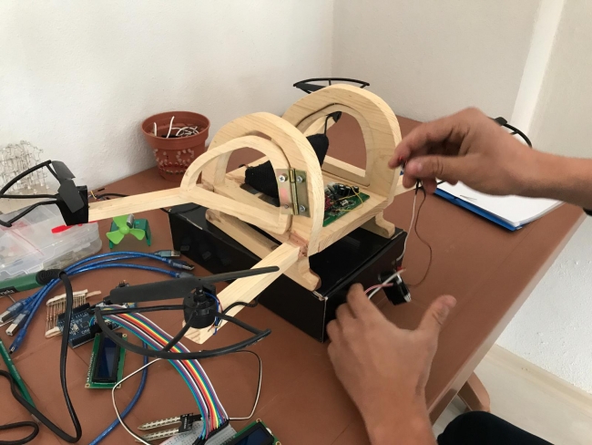 Liseli genç tasarladığı "insanlı dron" için destek arıyor