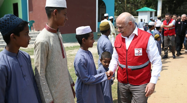 Milletvekilleri Arakanlıların durumunu değerlendirdi