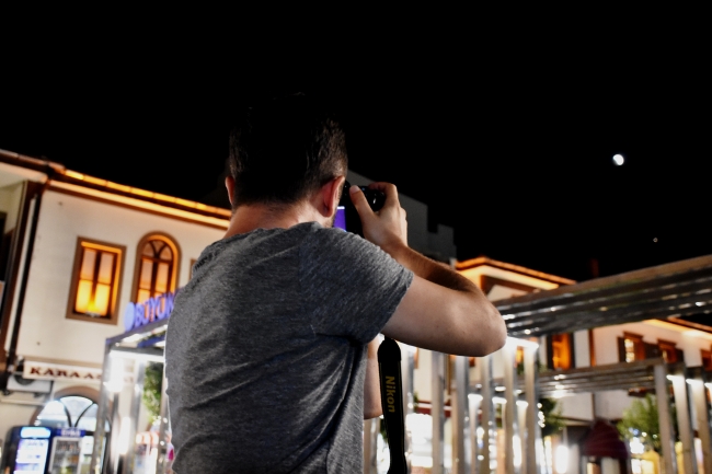 Türkiye ve dünyadan 'Kanlı Ay' tutulması manzaraları