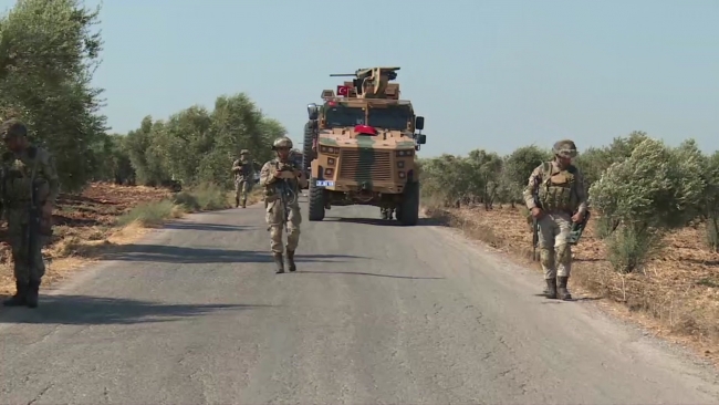 Afrin'deki komando üslerini TRT Haber görüntüledi
