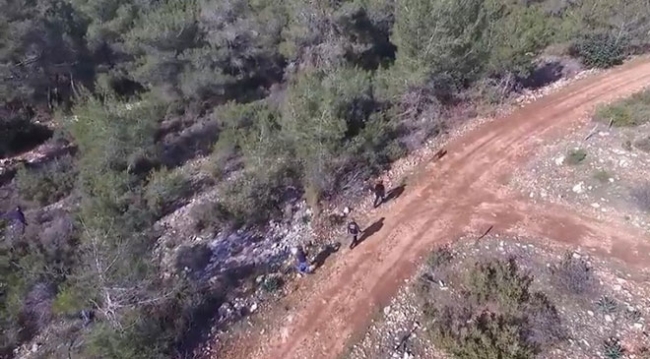 Mersin'de 'drone'lu uyuşturucu operasyonu: 3 tutuklama